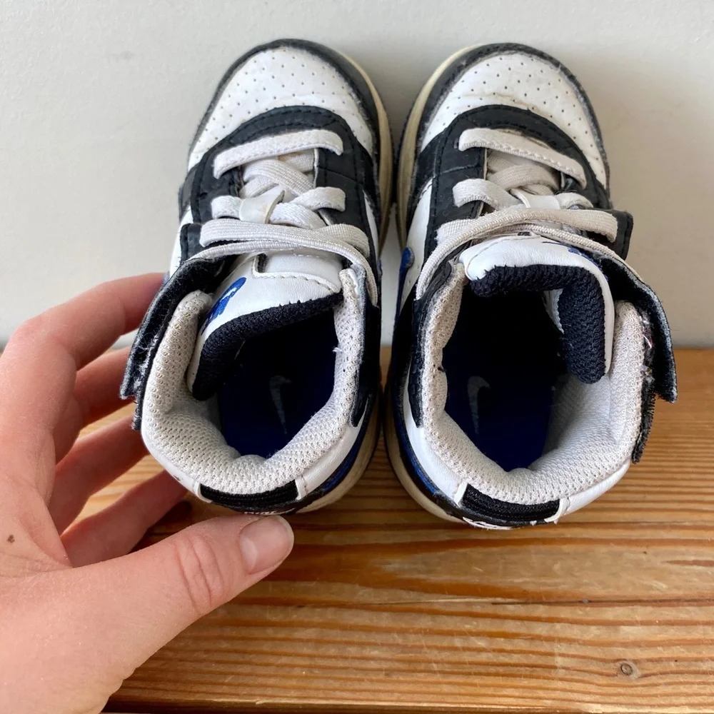Nike 2012  Toddler Velcro Sneakers Sz 6C - Picture 6 of 7